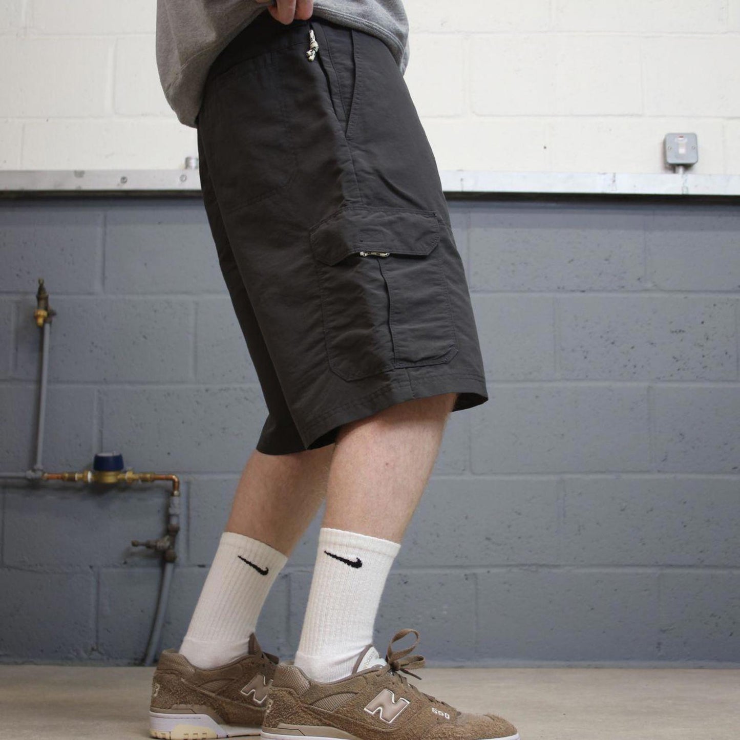 Y2k loose Wrangler cargo shorts skater style grey Floaty chino summer festival shorts
