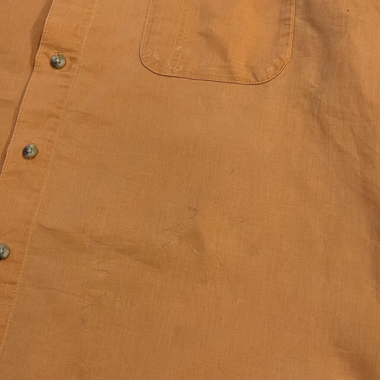 Columbia technical short sleeve shirt orange Festival style button down summer hiking shirt
