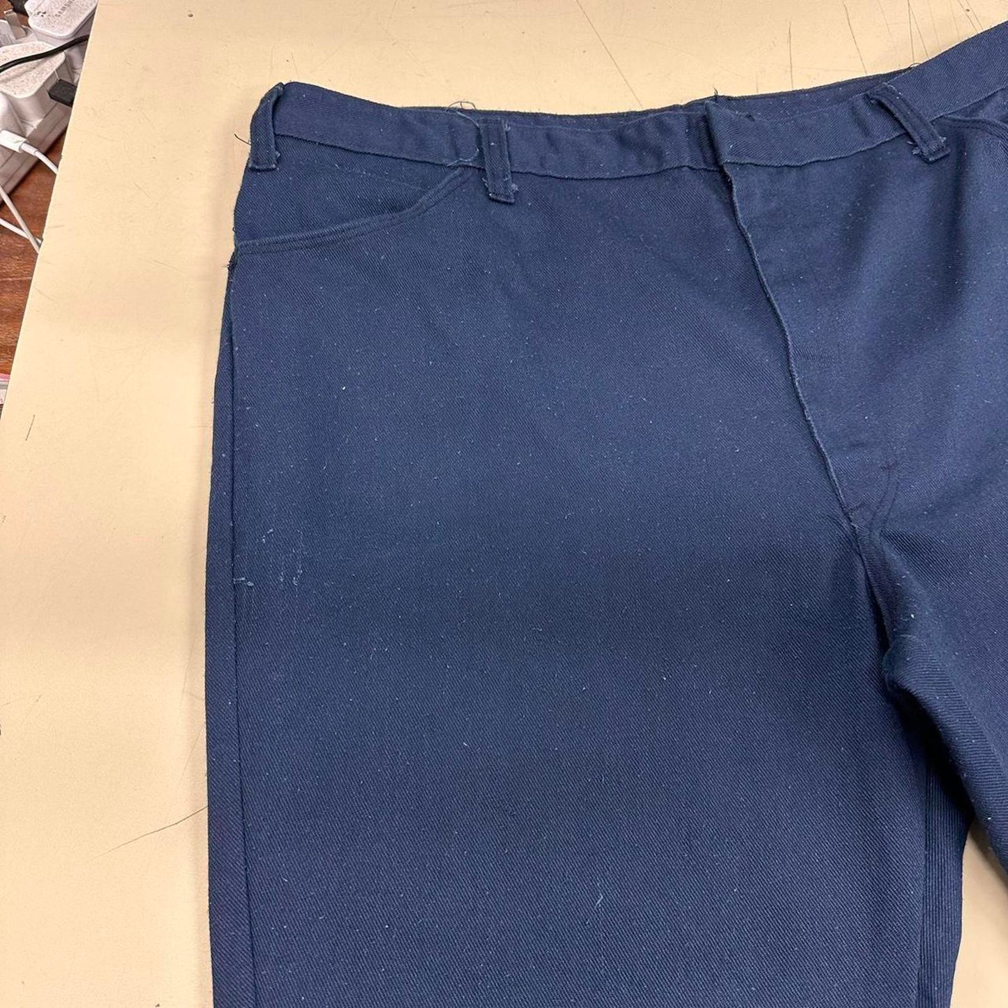 Navy Dickies trousers W40 L28