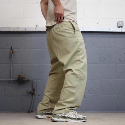 Dickies 874 Pants W38L31 khaki twill chino style skater pants