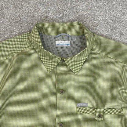 Green checkered Columbia technical shirt XL men's short sleeve button up autumn y2k style
