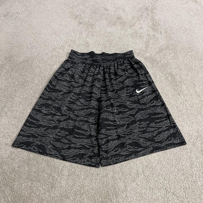 Nike sports shorts y2k loose black grey Patterned camo floaty summer gym shorts