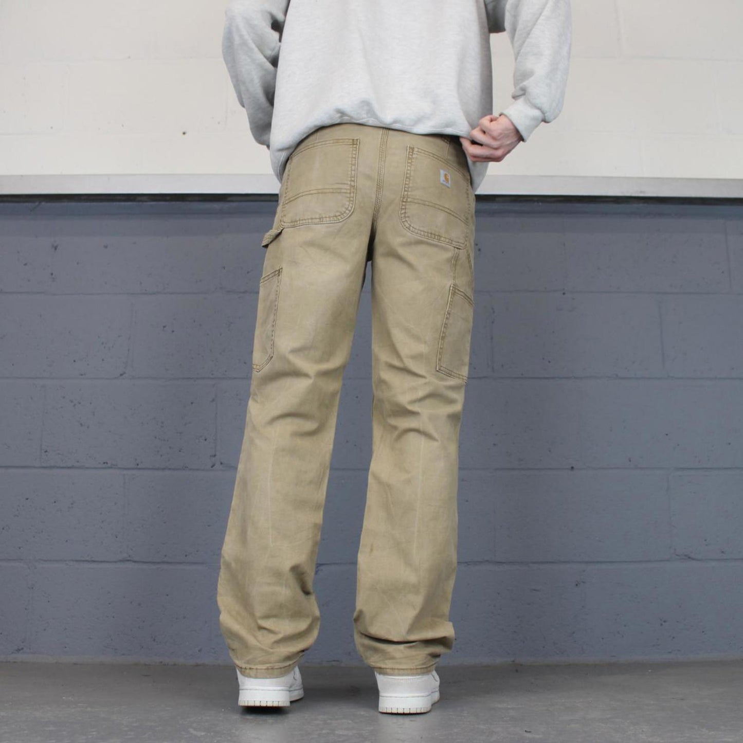 00s Carhartt carpenter jeans size 4 women's (W30L31) casual skater style cargo pants