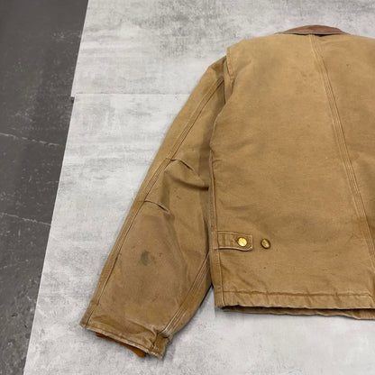 Vintage Carhartt traditional jacket Large boxy cropped workwear Detroit style