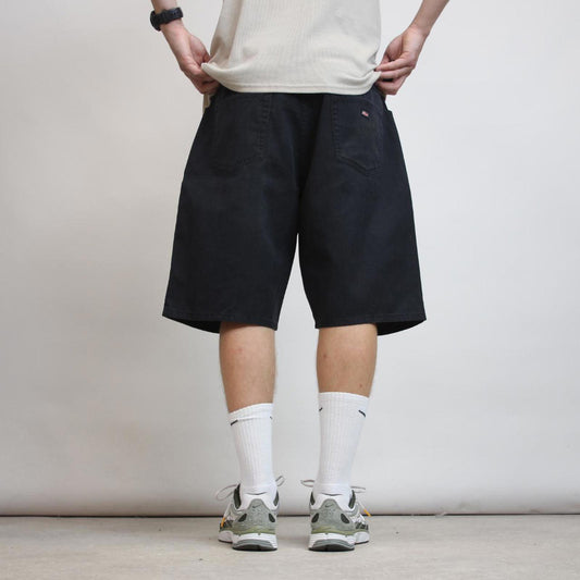 Black Dickies shorts W42