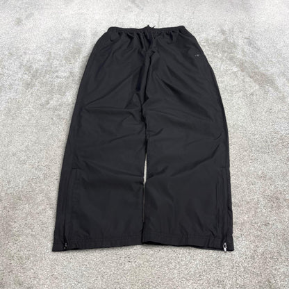 Champion baggy tracksuit bottoms wide leg black Mesh lined embroidered logo gym wear track pants