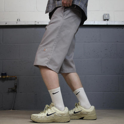 Dickies chino shorts loose fit carpenter grey Chino style skater surf shorts festival