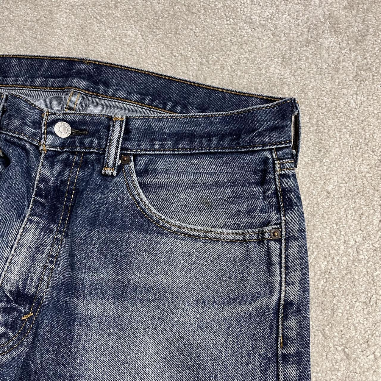 Y2K Levi’s 505 jeans W36L30 blue 100% cotton straight fit 5 pocket belt loops red tab logo