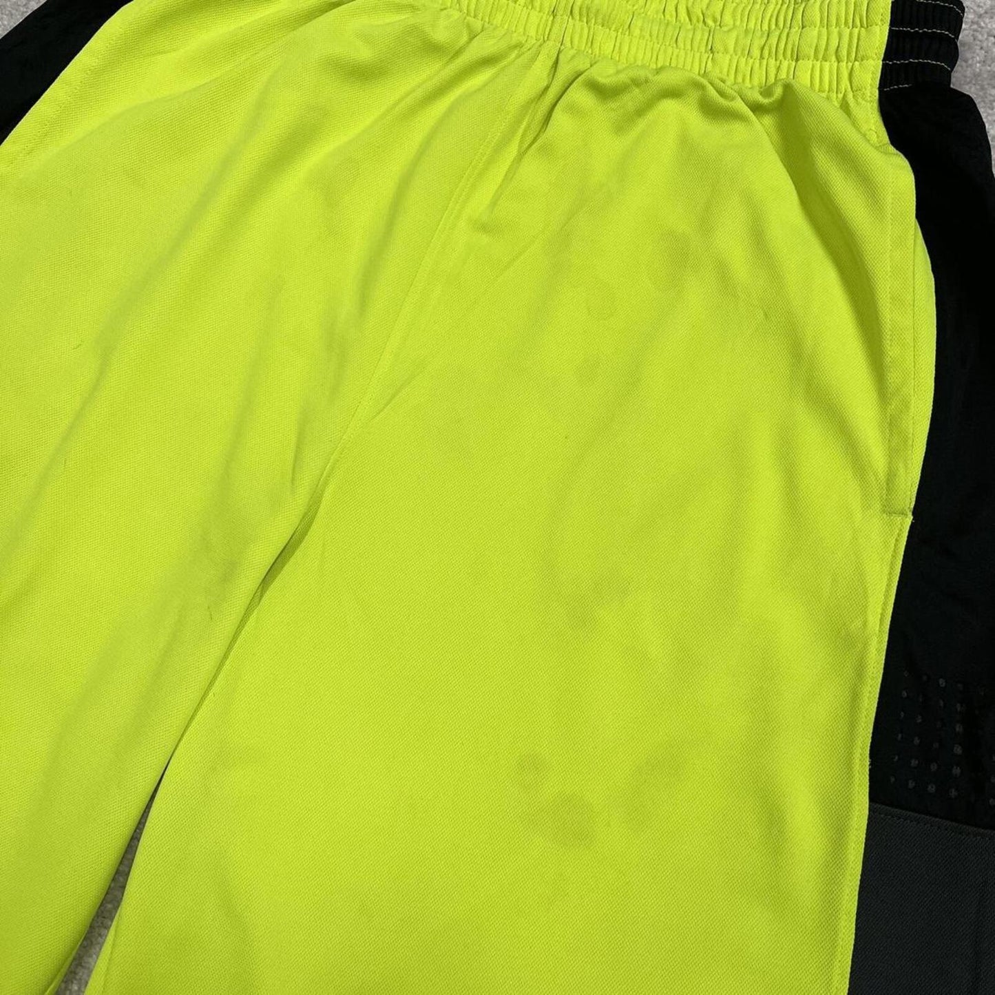 Baggy Nike sports shorts y2k green Basketball style comfy loose floaty summer gym shorts
