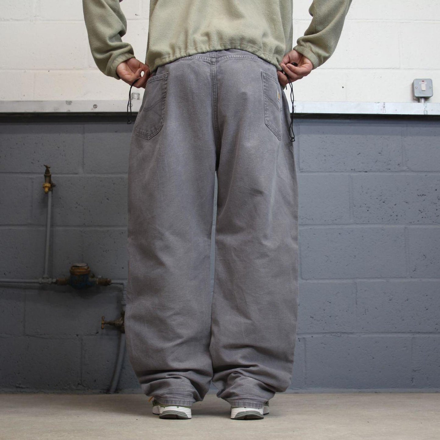 Vintage baggy Carhartt jeans 90s y2k skater style W46L30 grey relaxed fit 100% cotton canvas