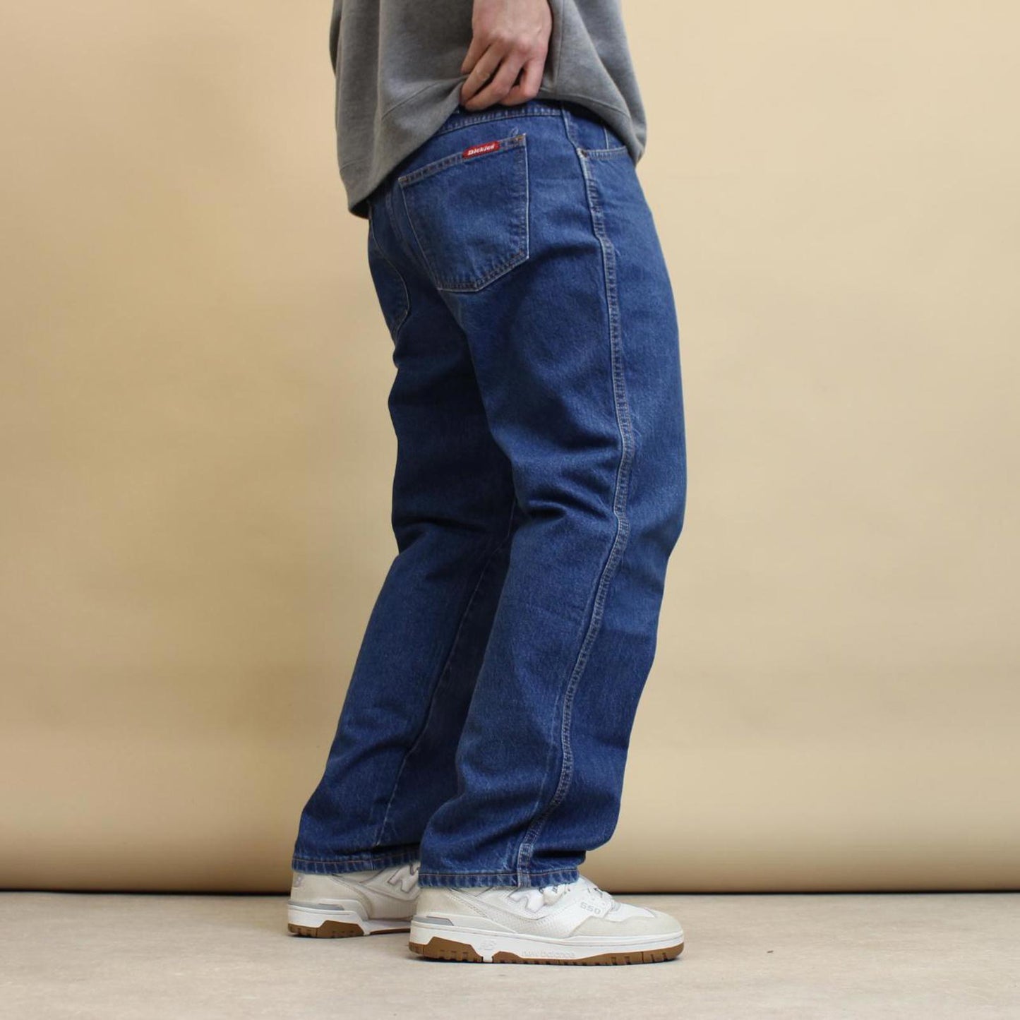 Blue Dickies jeans W38 loose denim 90s style skater jeans patch logo
