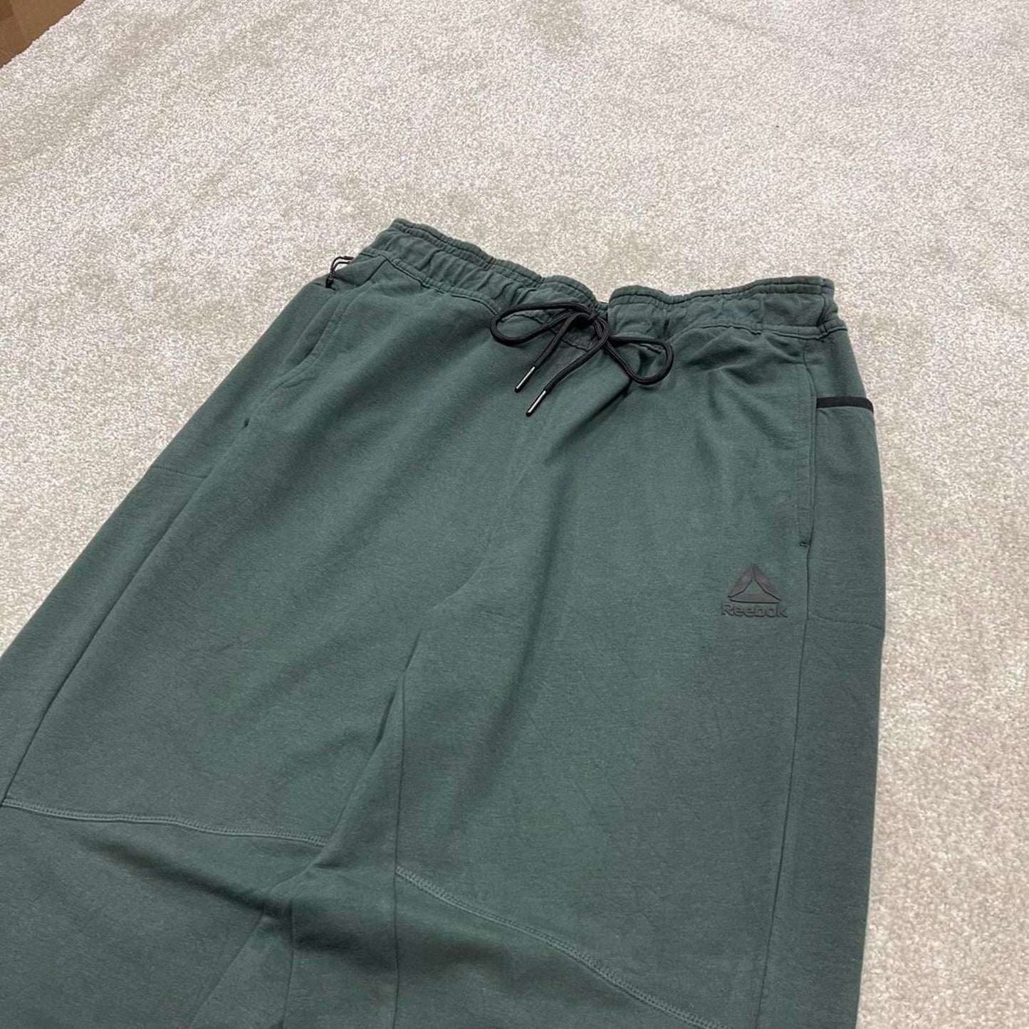 Vintage y2k Reebok sweatpants green Loose drawstring gym joggers track pants