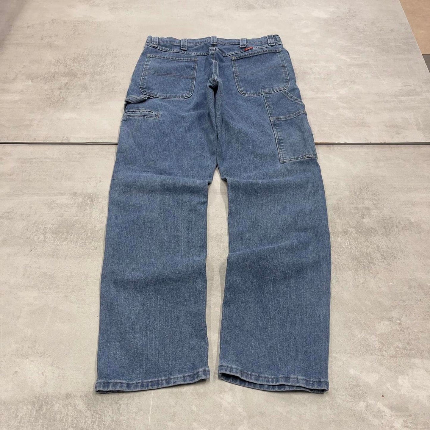 Blue Wrangler carpenter jeans W36L34 loose cargo skater style jeans
