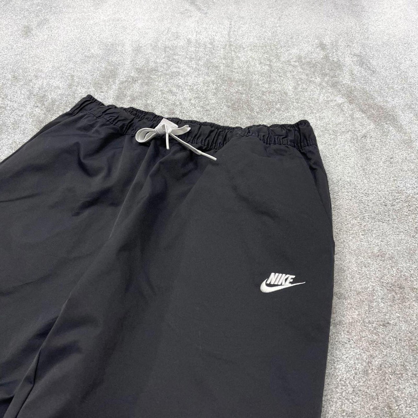 00s Nike tracksuit bottoms y2k XXL loose black joggers embroidered Swoosh logo gym wear trackies
