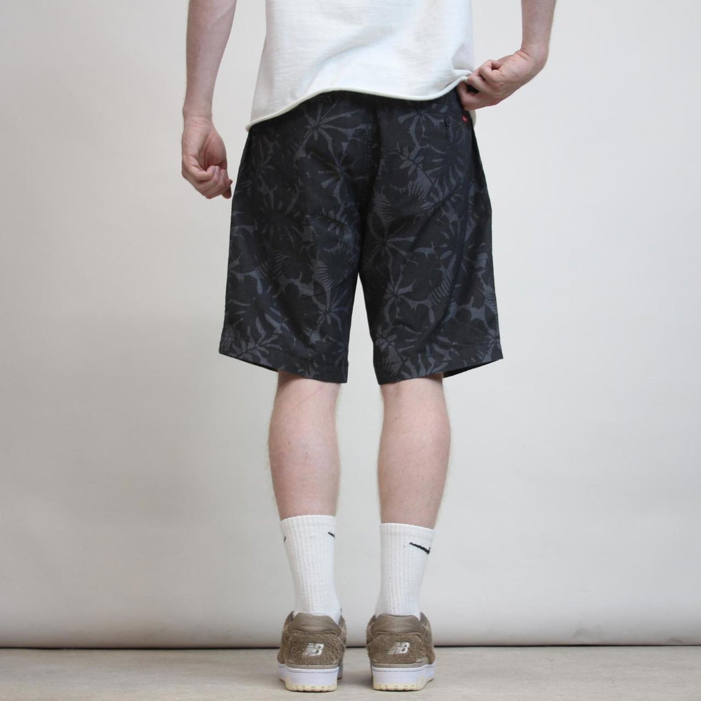 Mens Levi’s shorts W38