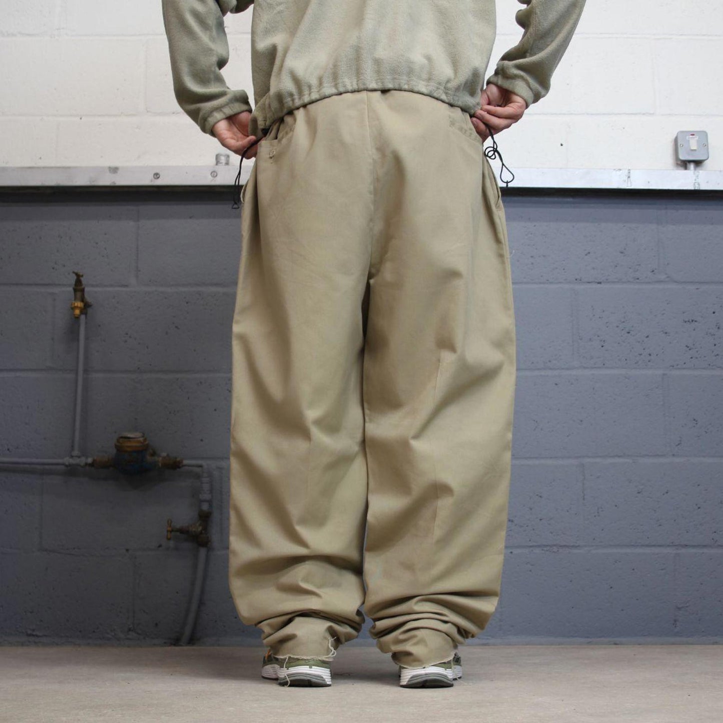 Vintage baggy 90s skater pants Khaki beige Red Kap chino twill style workwear trousers W48L36