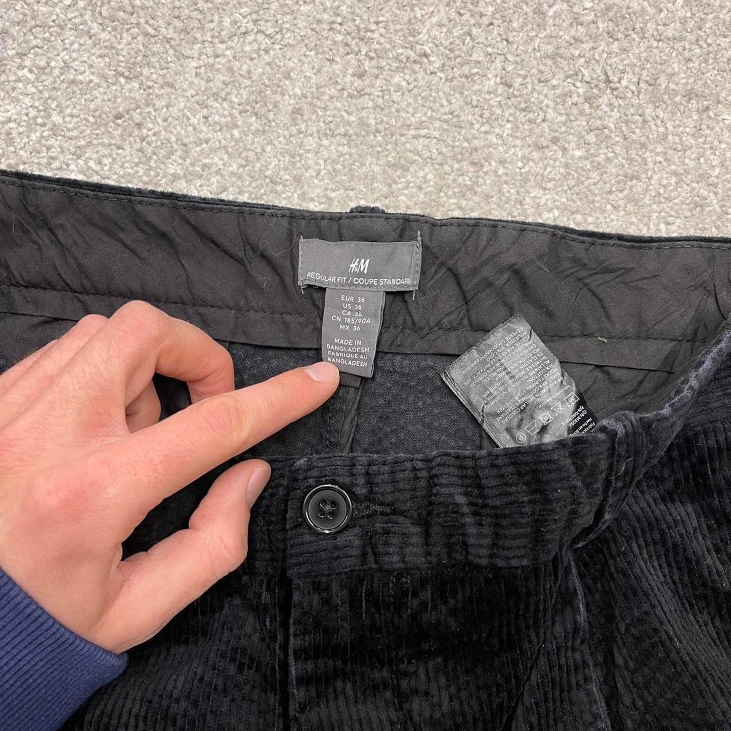 Y2K  pleated jumbo corduroy pants black H&M Wide wale chunky cord trousers