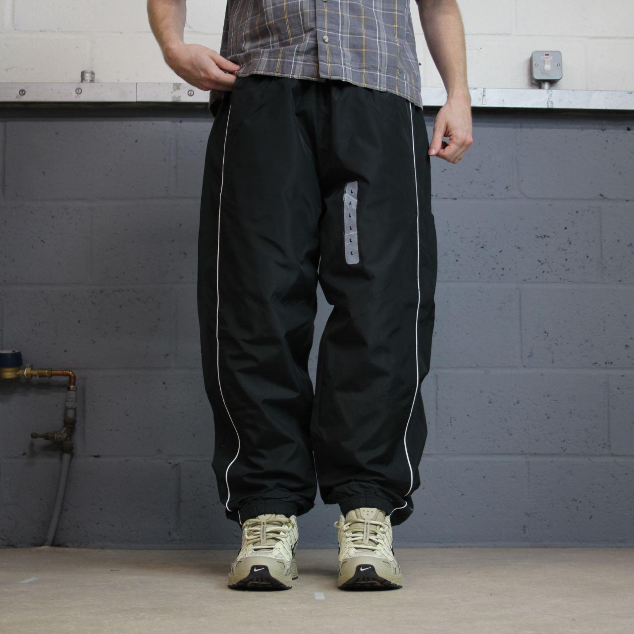 Y2K baggy Reebok tracksuit bottoms black L Wide leg lined casual embroidered side stripe track pants