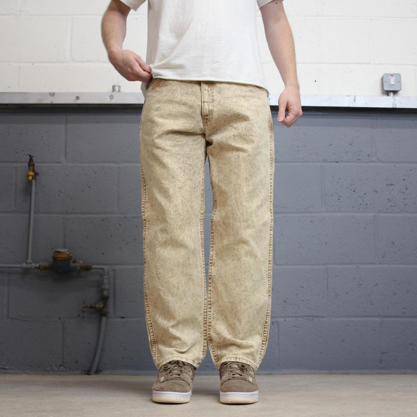 Vintage beige Carhartt jeans W34L29 loose 90s style denim skater pants