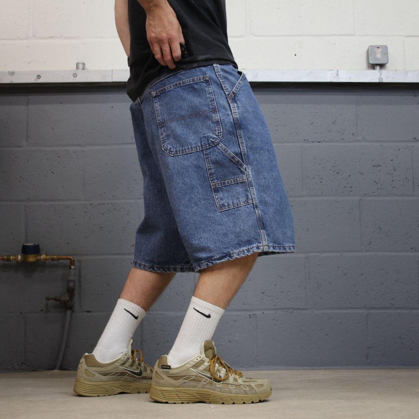 Baggy denim cargo shorts carpenter blue Rustler skater style summer festival jorts