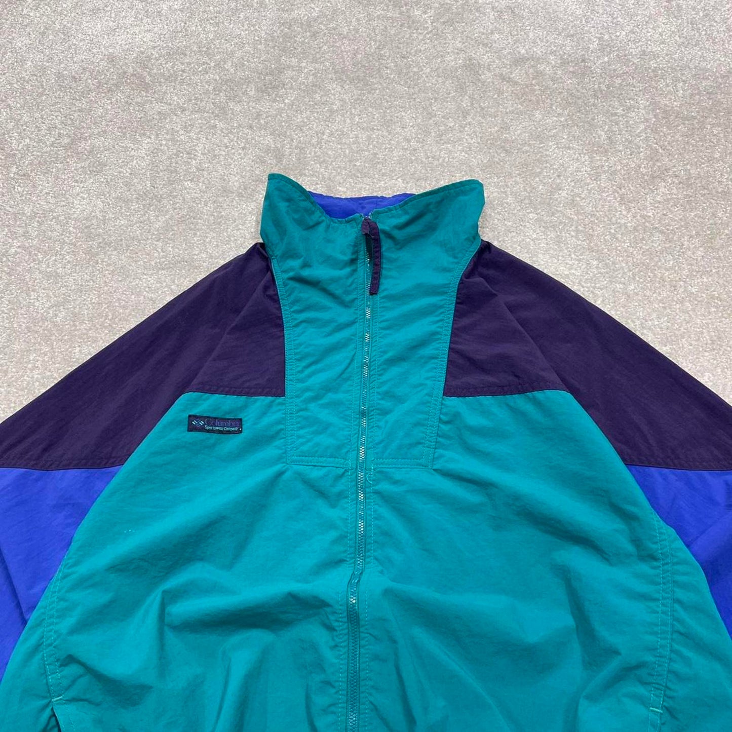 Vintage y2k Columbia technical windbreaker jacket green Bomber style lightweight jacket elasticated