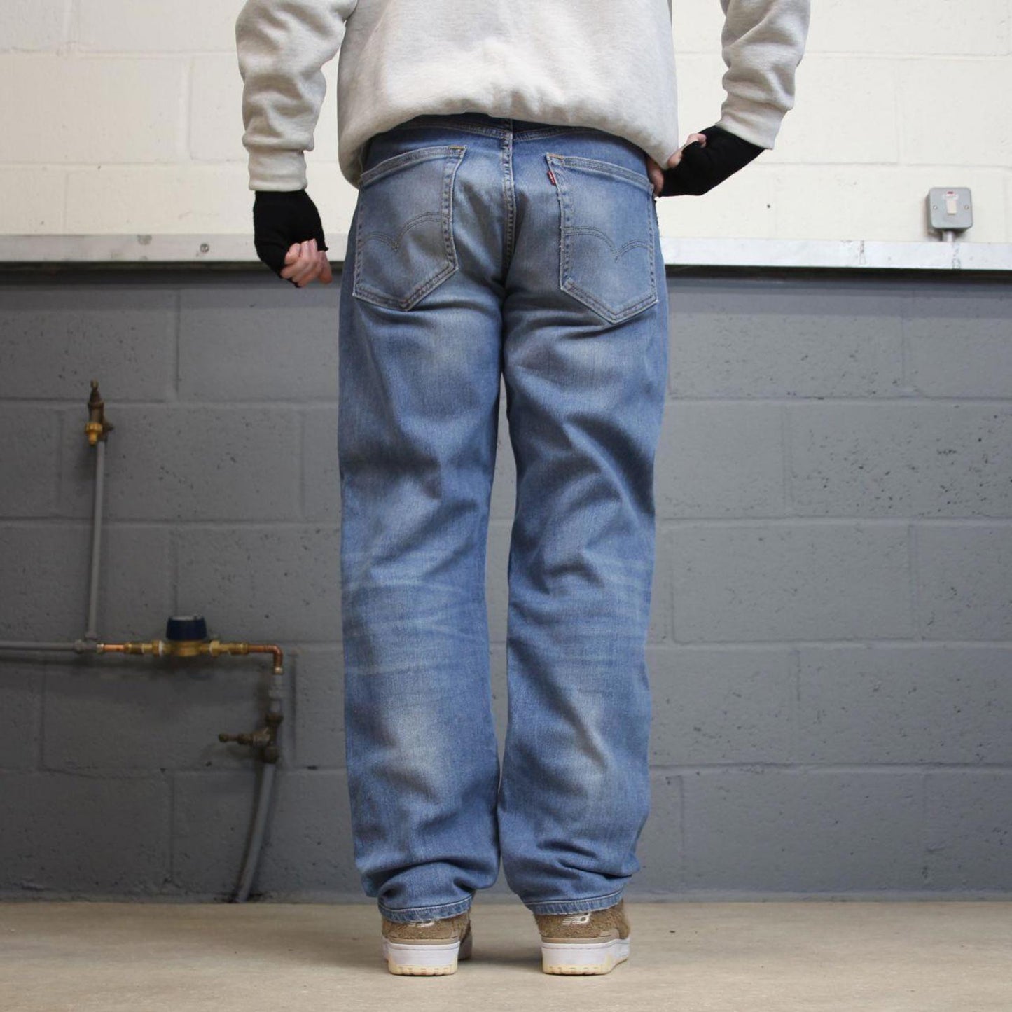 Blue Levis 505 jeans W36L30 straight leg y2k style pants red tab logo