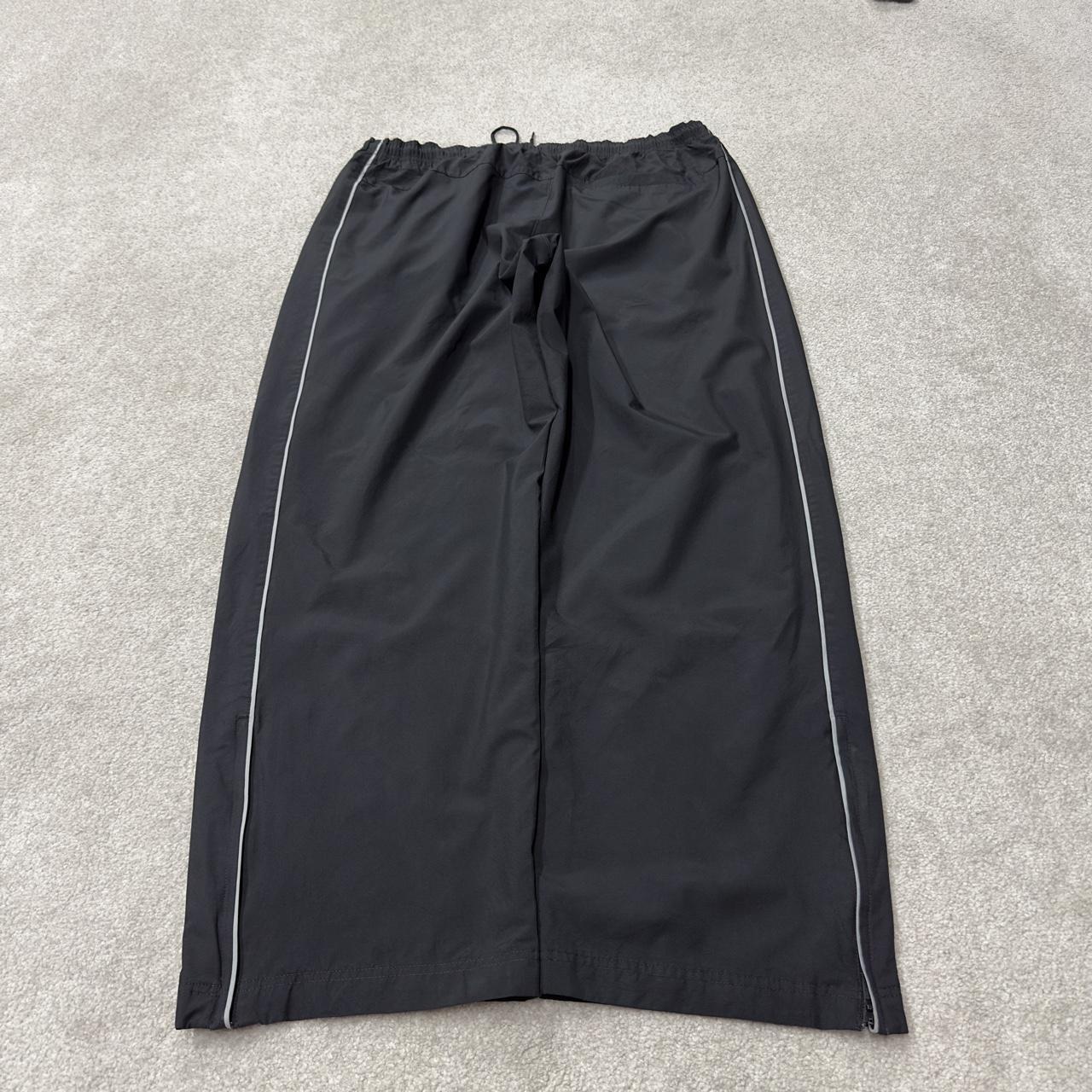 Y2K baggy Nike tracksuit bottoms black wide leg XXL Mesh lining drawstring waist swoosh logo