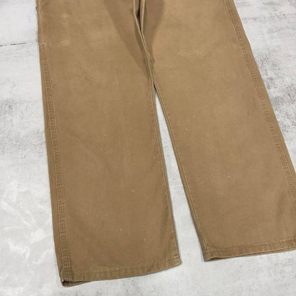 Tan Wrangler carpenter pants W42L32 loose cargo skater style trousers