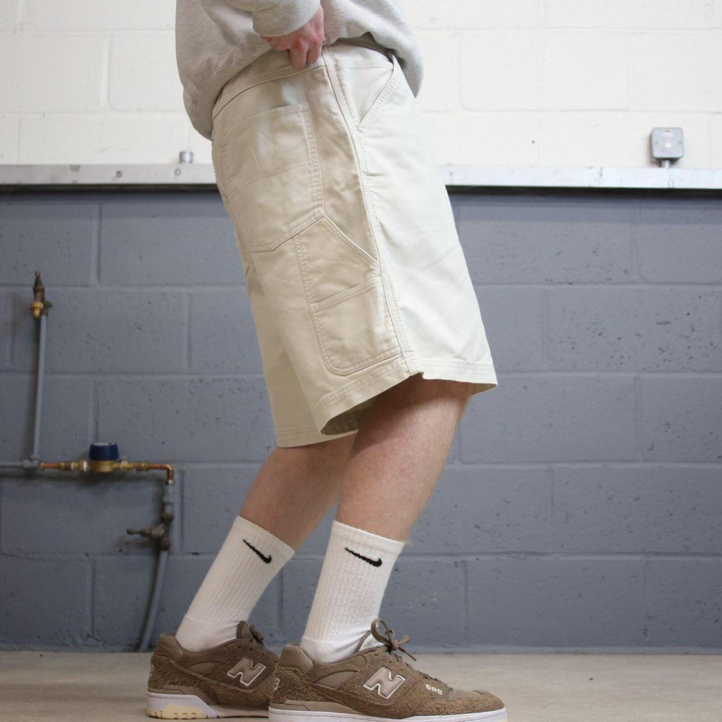 Y2K carpenter shorts W36 loose skater white Cherokee Cargo summer festival shorts