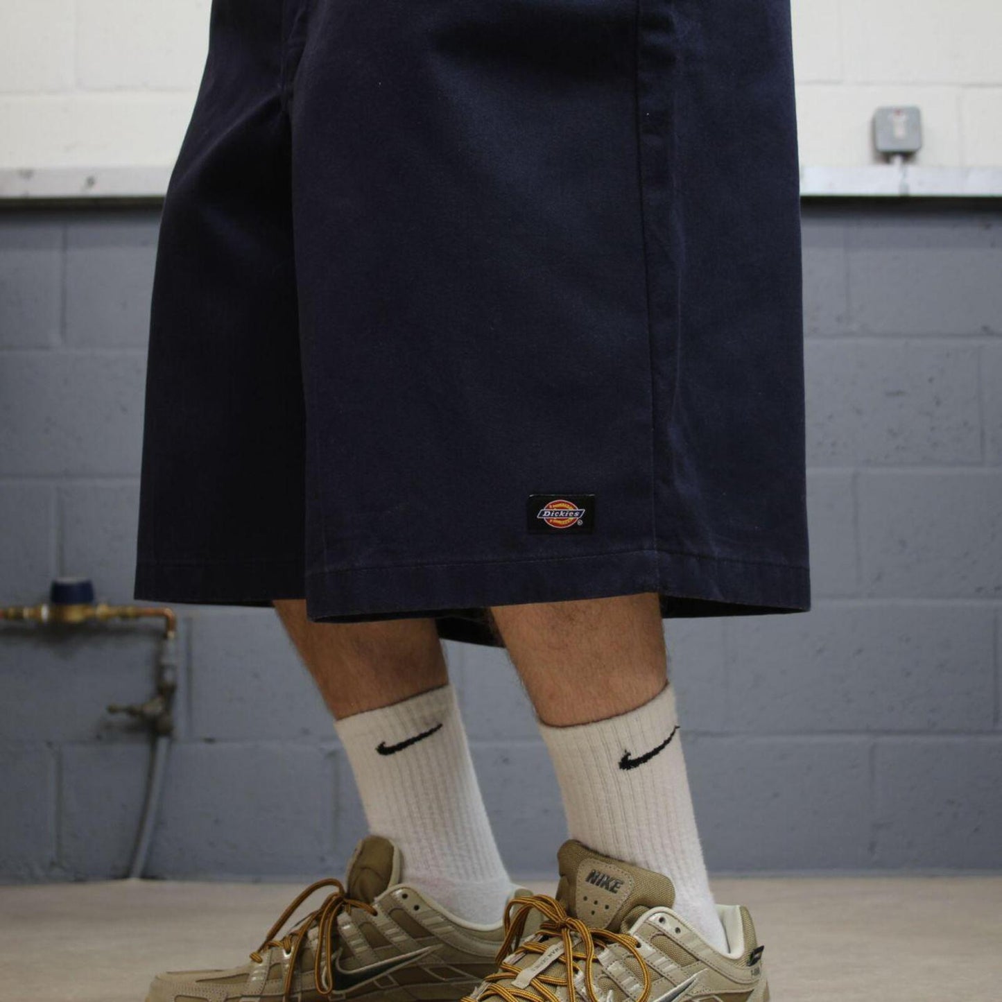 Dickies extra baggy chino shorts carpenter navy Chino style skater shorts long wide leg festival