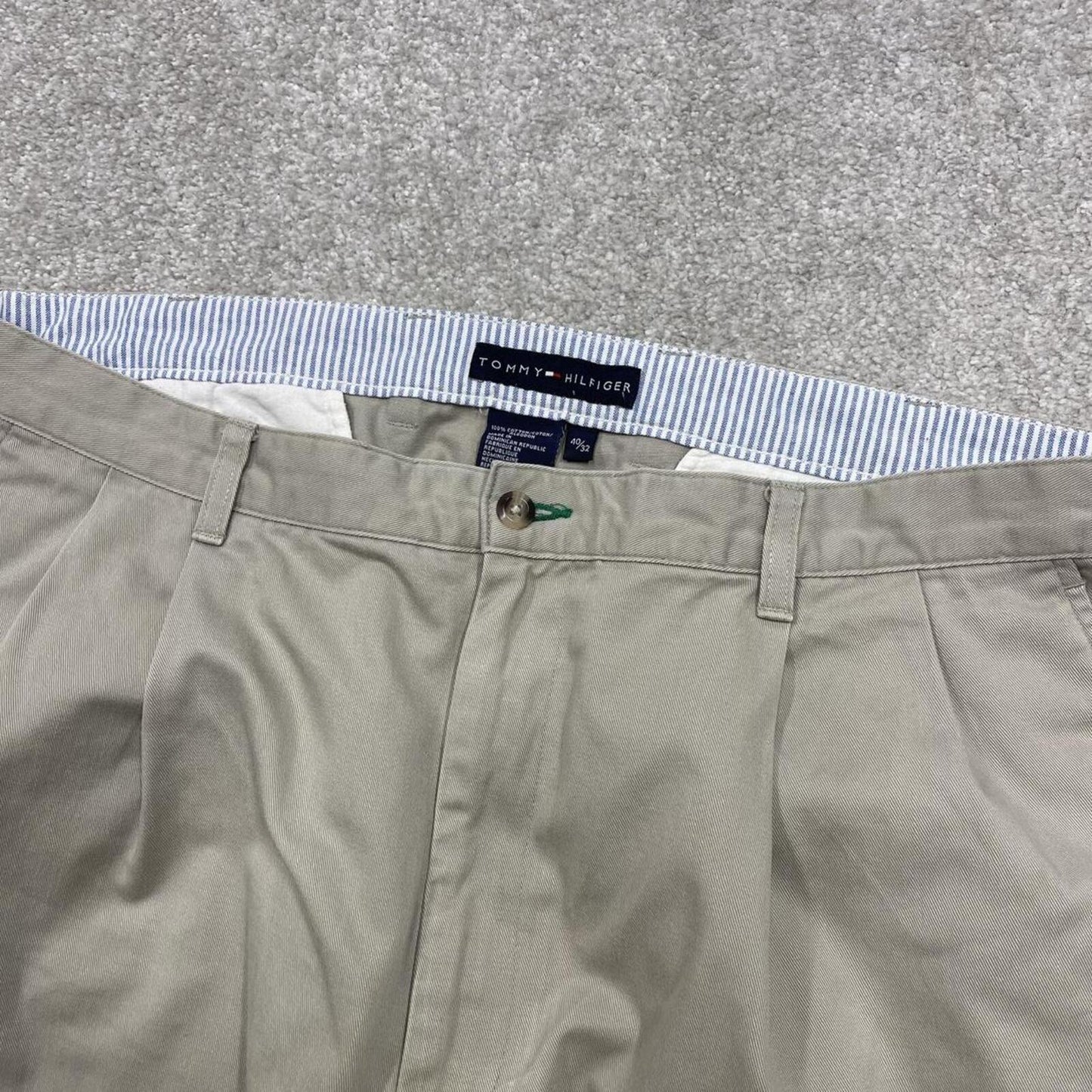 Tommy Hilfiger baggy pleated chino pants beige Loose wide leg preppy trousers