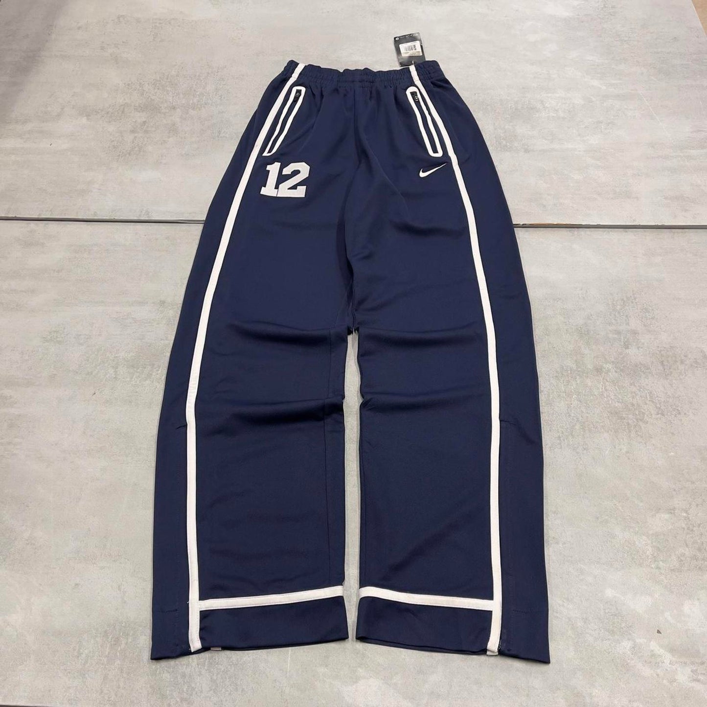 Baggy Nike Trackies XS navy Dri-Fit loose wide leg y2k style joggers