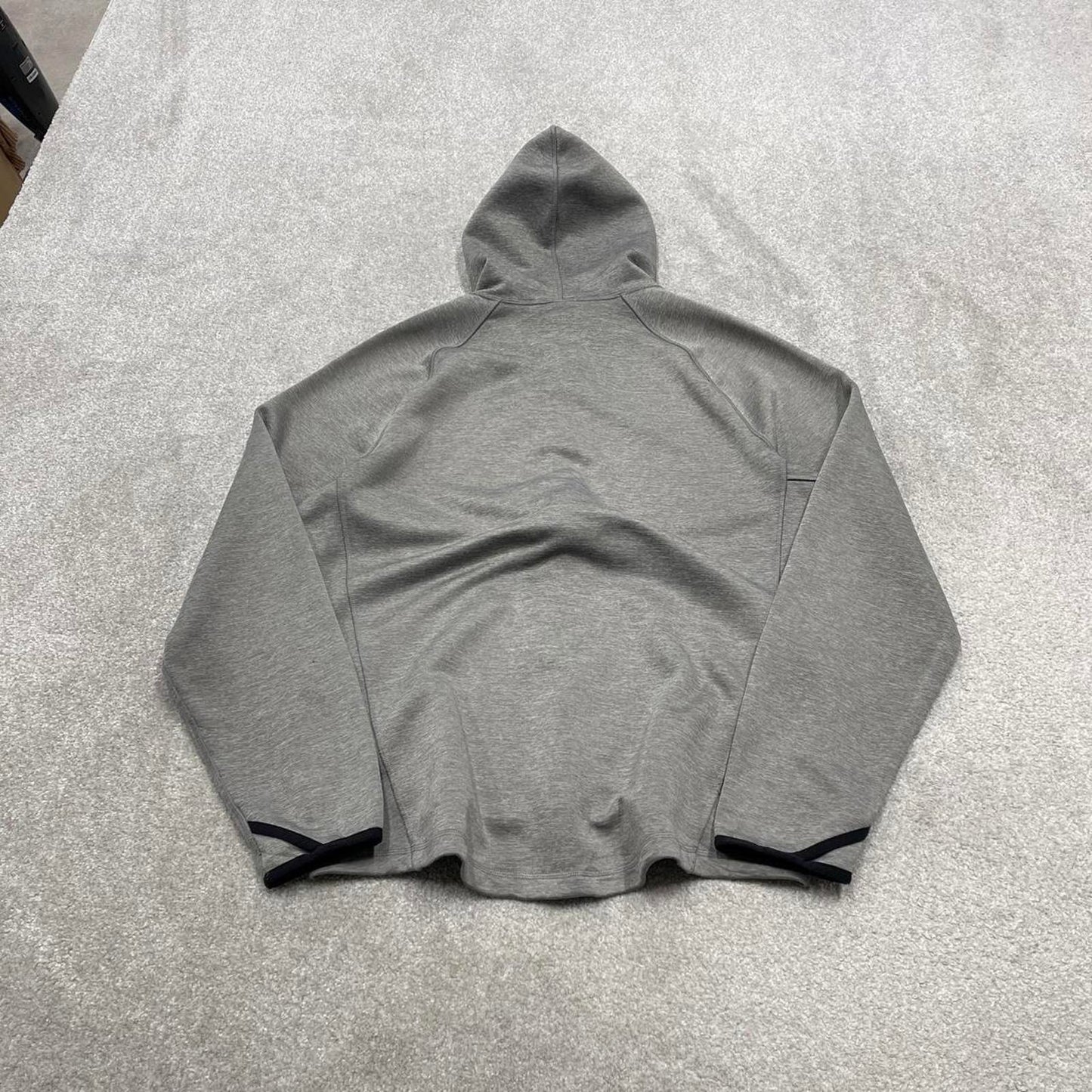 00s Oakley technical hoodie XL men's y2k style grey lightweight hooded performance tech top