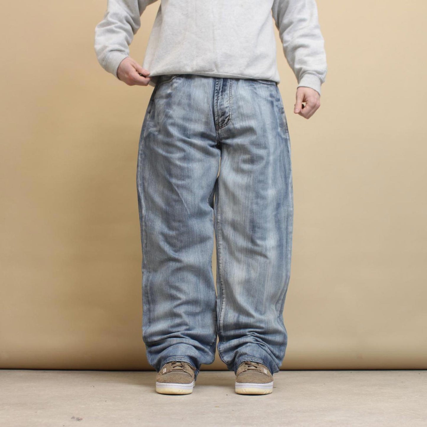 Blue Azzure baggy skate jeans W34 L34 loose denim 90s style skater jeans