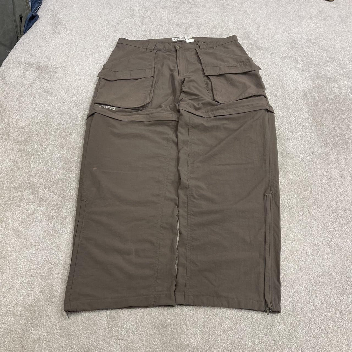 Y2K convertible Colombia hiking trousers / shorts technical khaki Floaty lightweight outdoors