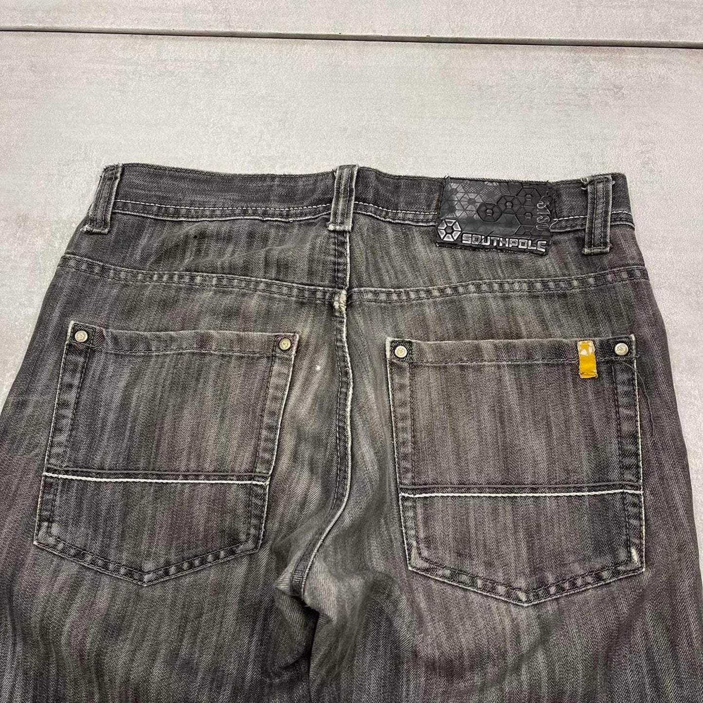 Grey Southpole jeans W32L32 Y2K straight leg 90s style stich detail