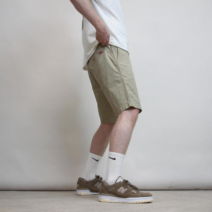 Mens Levi’s shorts W38