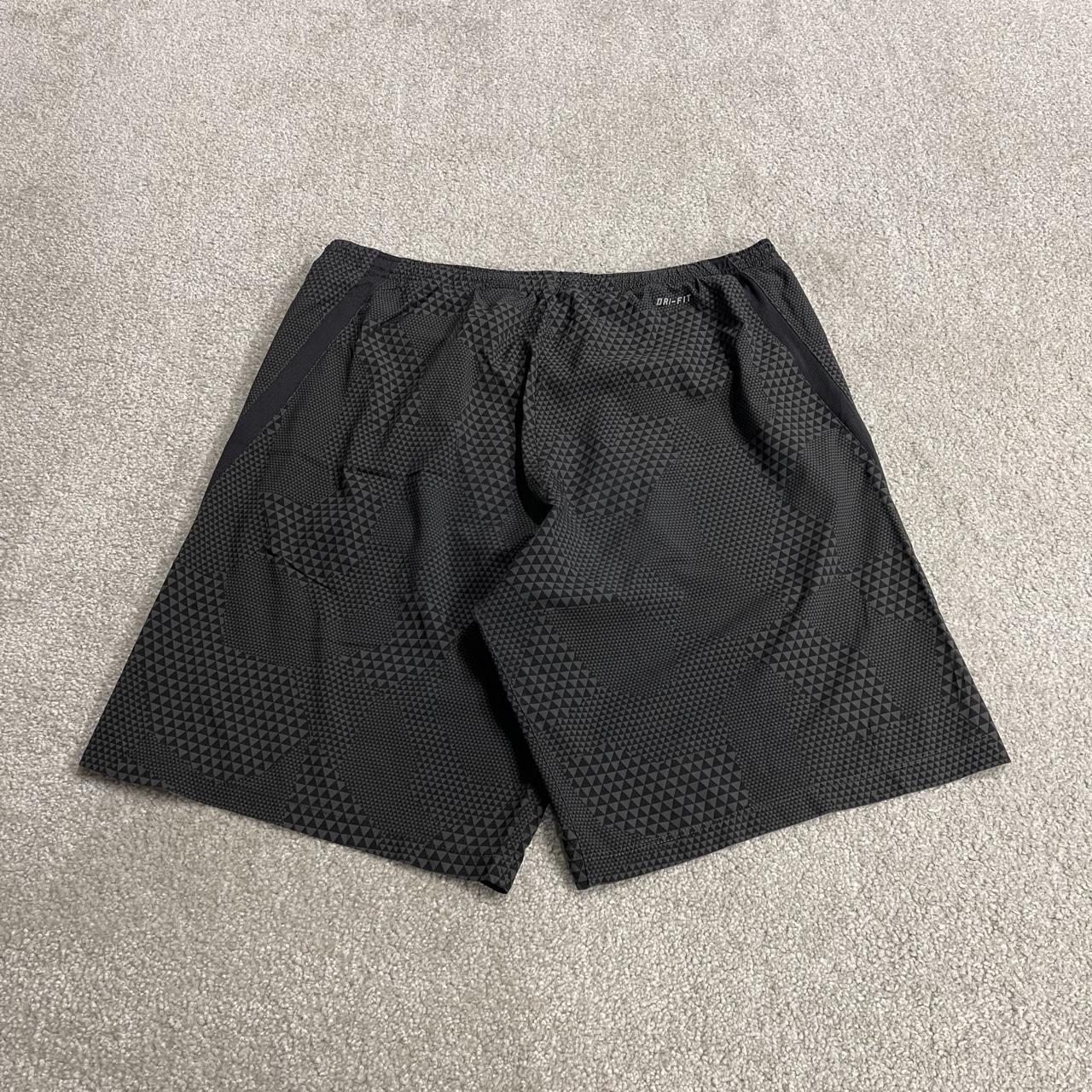Nike sports shorts y2k loose grey Patterned Dri-Fit loose floaty summer gym shorts