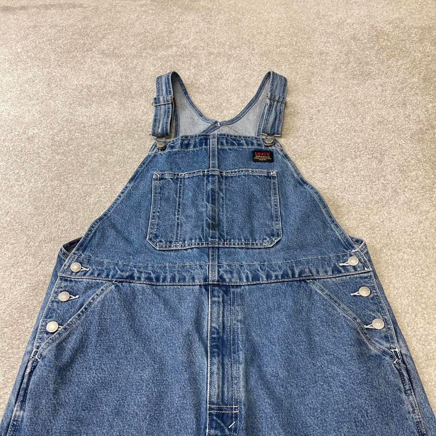 Vintage Levi's dungarees Large blue denim baggy 90s skater style bib & brace overalls