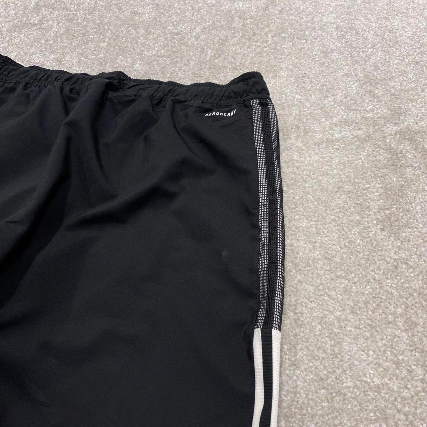 Y2k Adidas tracksuit bottoms M 00s style sportswear joggers mesh unlined track pants logo trackies