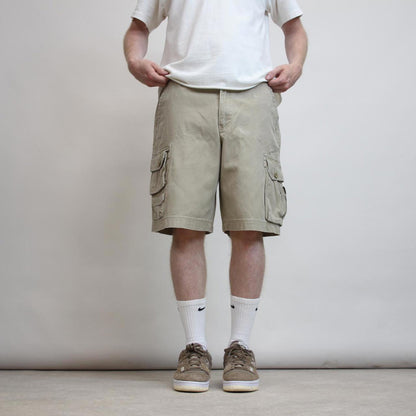 Mens Eddie Bauer cargo shorts W33