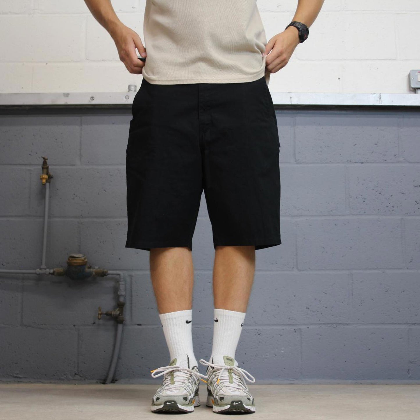 Baggy Black Dickies carpenter shorts W38