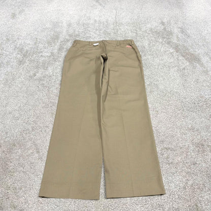 Vintage y2k baggy work pants beige Loose chino style skate trousers Red Kap workwear patch logo