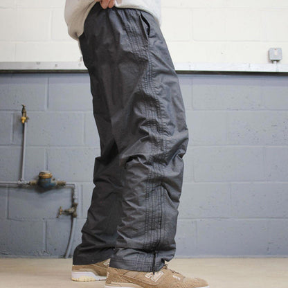 Grey Adidas trackies XL y2k sportswear track pants print logo side stripes mesh lined