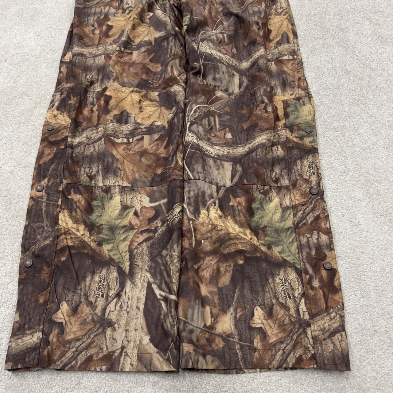 Cabela's baggy camo cargo pants wide leg Y2K khaki camouflage pattern outdoors hunting utility