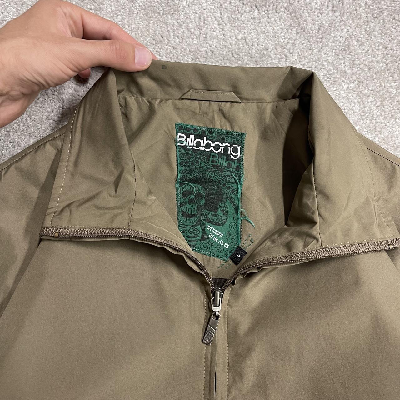 Y2K Billabong windbreaker jacket embroidered Large women's khaki Surf style tech jacket
