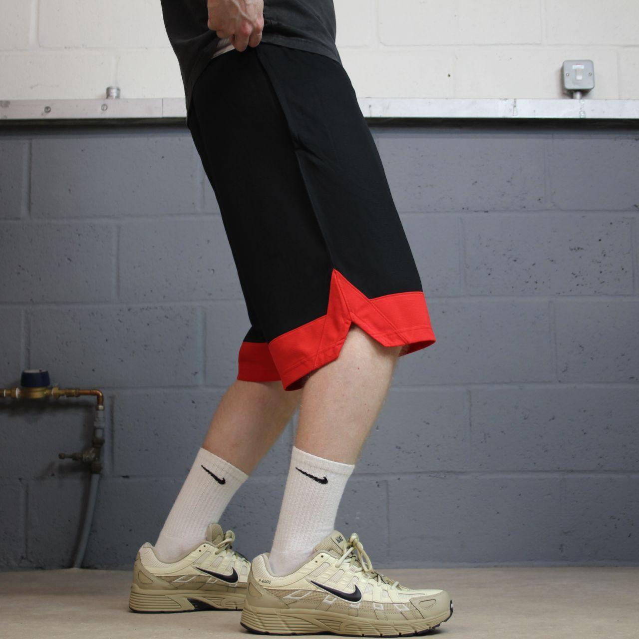 Nike sports shorts y2k black red Dri-Fit comfy floaty summer gym shorts