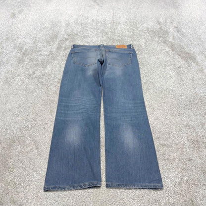 Blue Levis 505 jeans W36L30 straight leg y2k style pants red tab logo