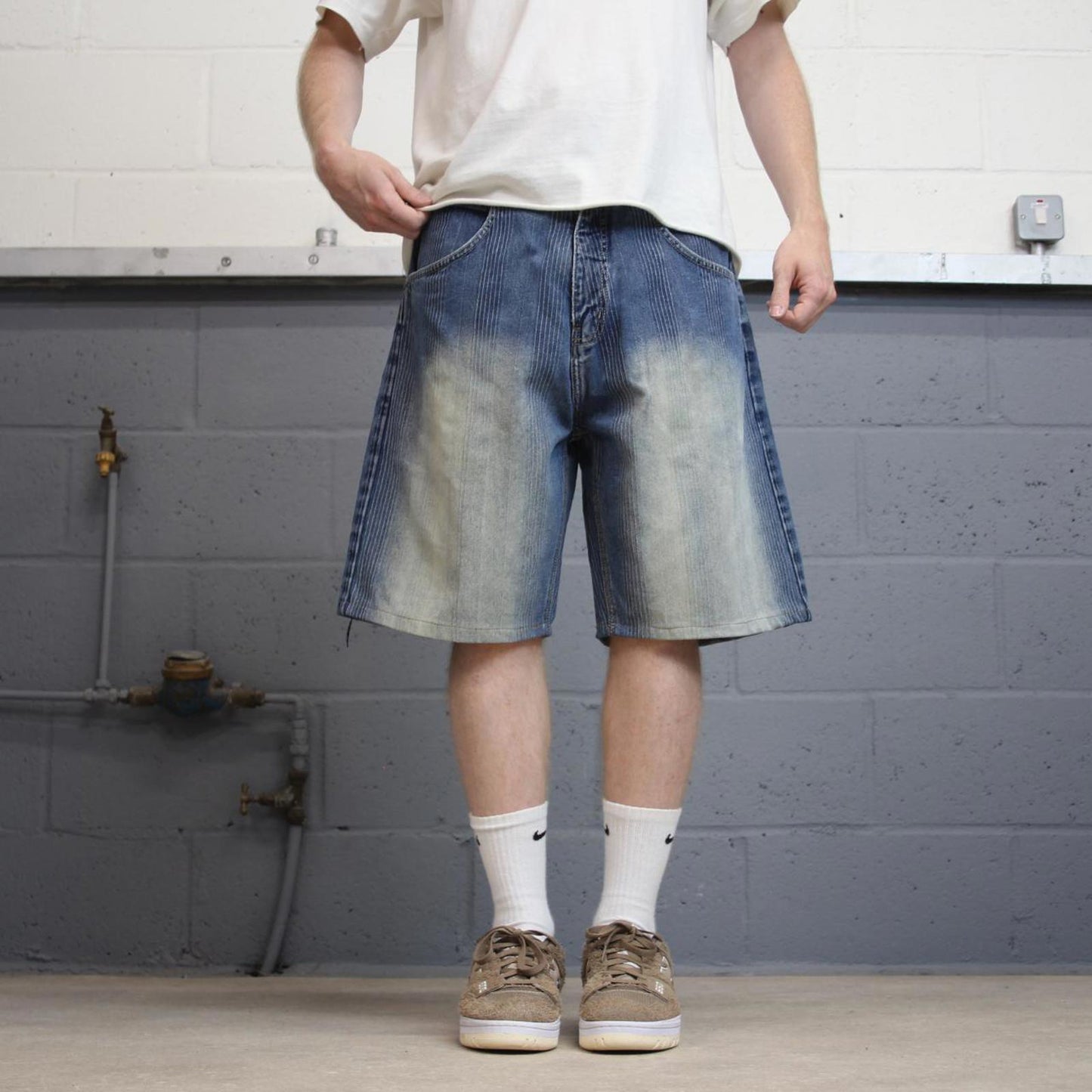 Baggy pinstriped Risk jorts W38