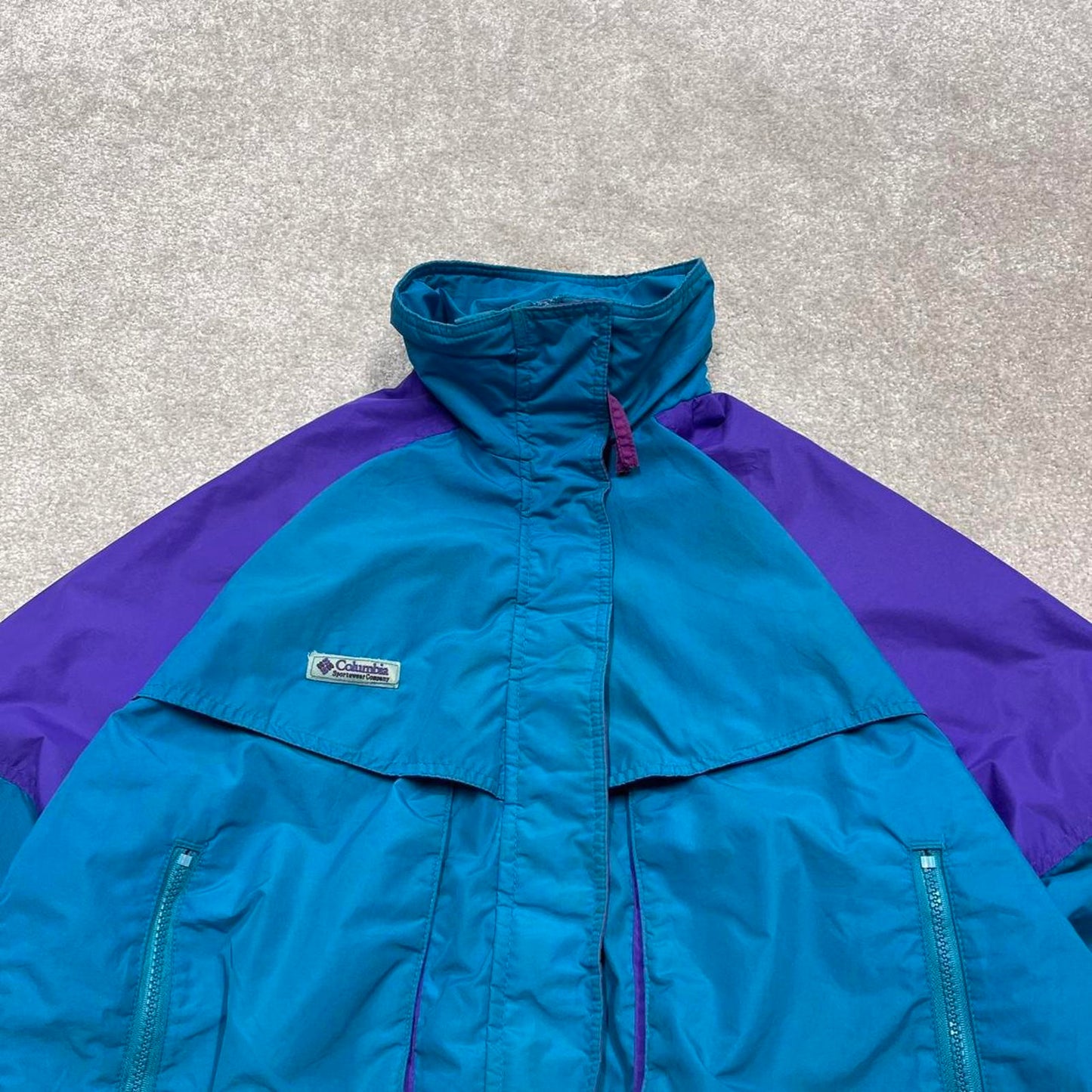 Vintage y2k Columbia technical windbreaker jacket green Bomber style lightweight jacket